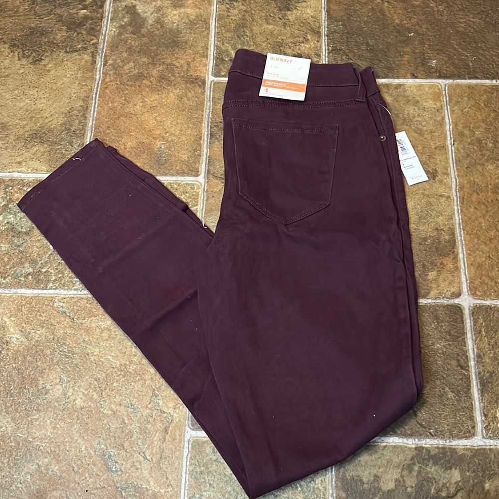 Plum skinny midrise pants